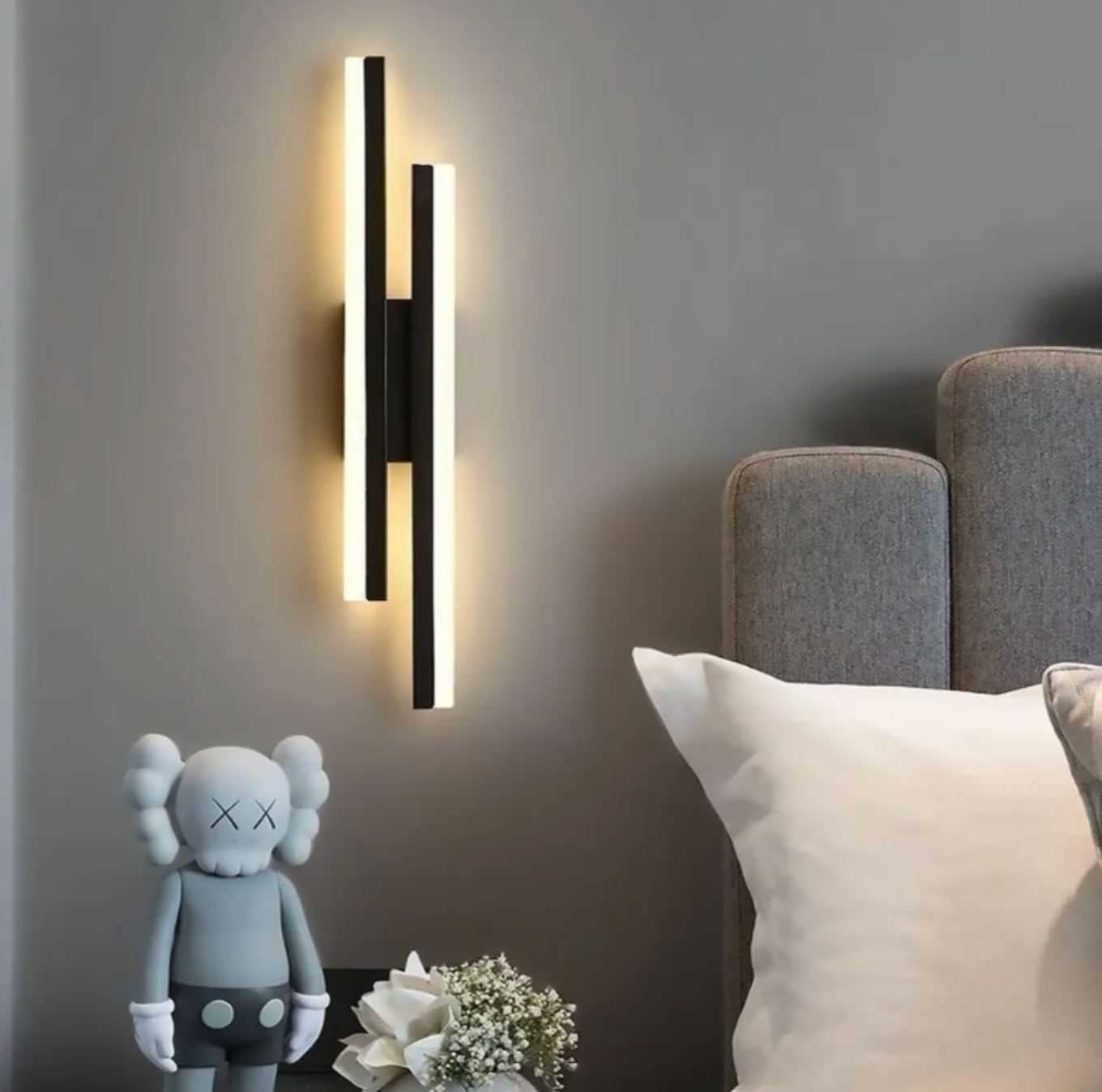 ✨ Nordic Modern Wall Sconce – Minimalist Contemporary Light Fixture for Elegant Interiors